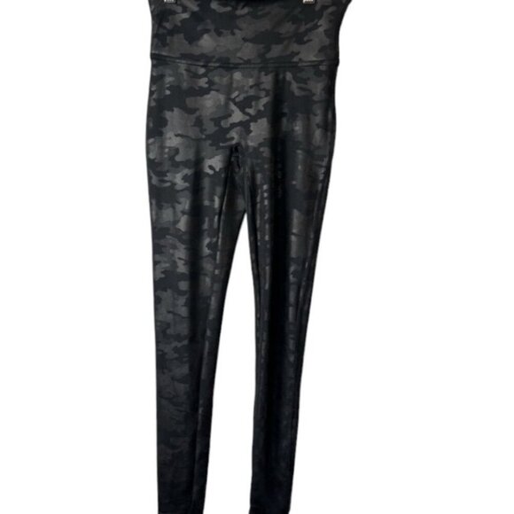 Black Spanx Camouflage Faux Leather High Waist Shapewear Leggings Camo Shine M - Picture 7 of 7